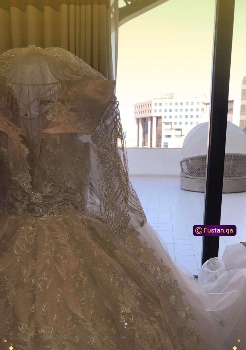 فستان زفاف استخدام مره واحدة لمدة اربع ساعات