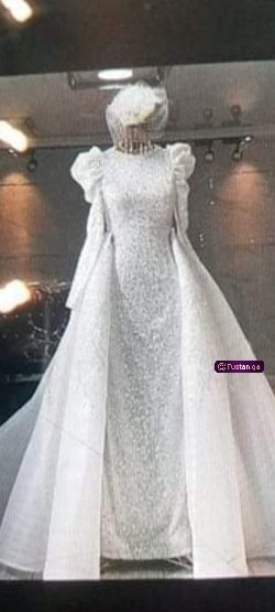 ١ فستان زفاف لبسة واحدة فقط ٣٥٠٠ درهم 