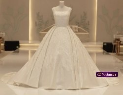 فستان زفاف لبسه واحده
